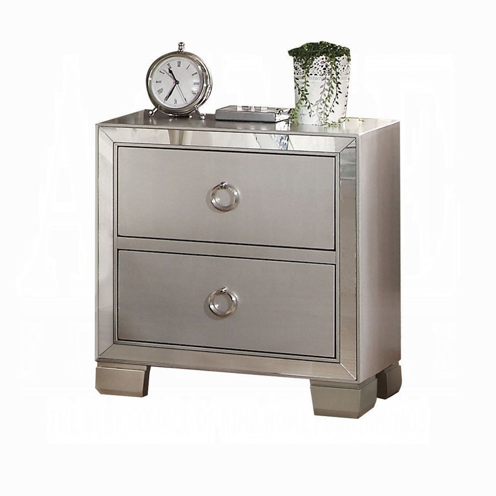 Voeville II Nightstand