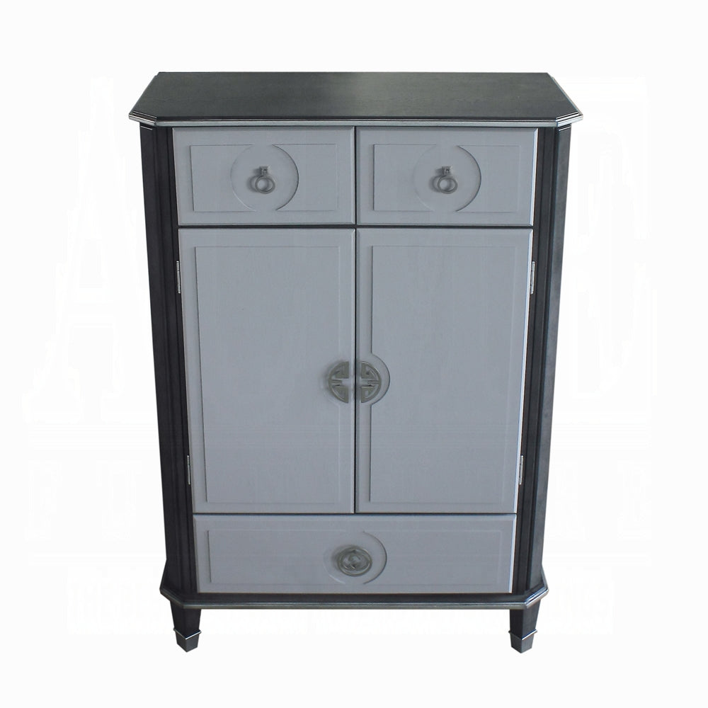 House Beatrice Chest