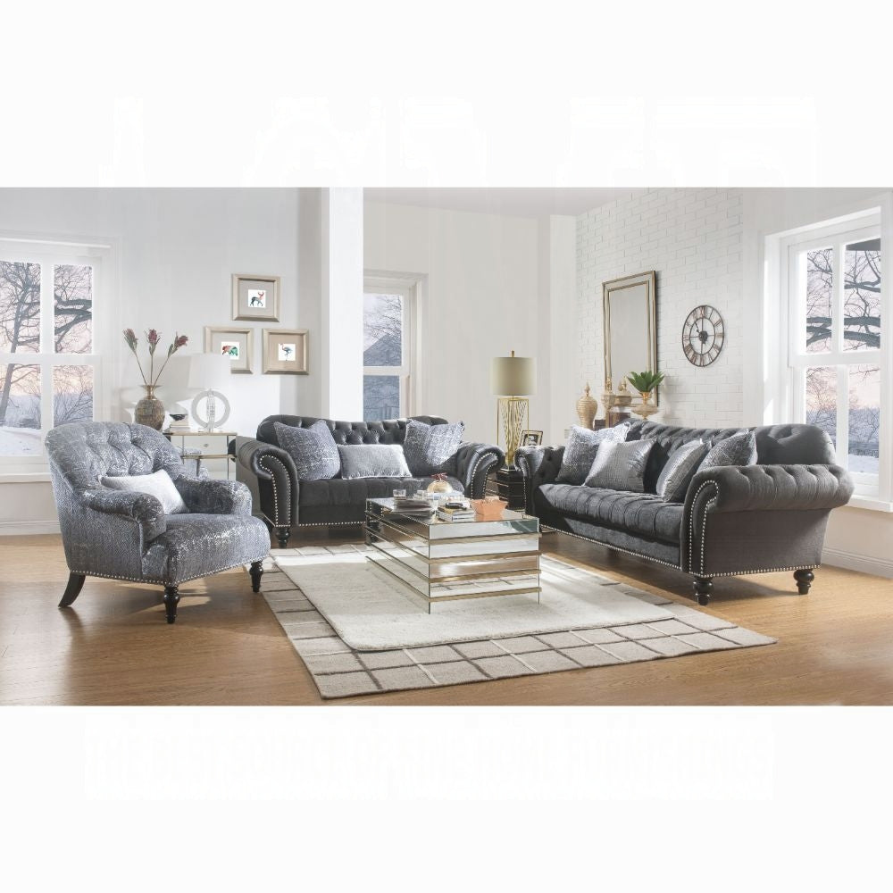 Gaura Sofa W/4 Pillows