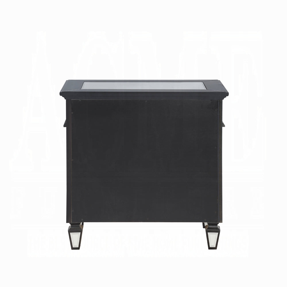 Varian II Nightstand