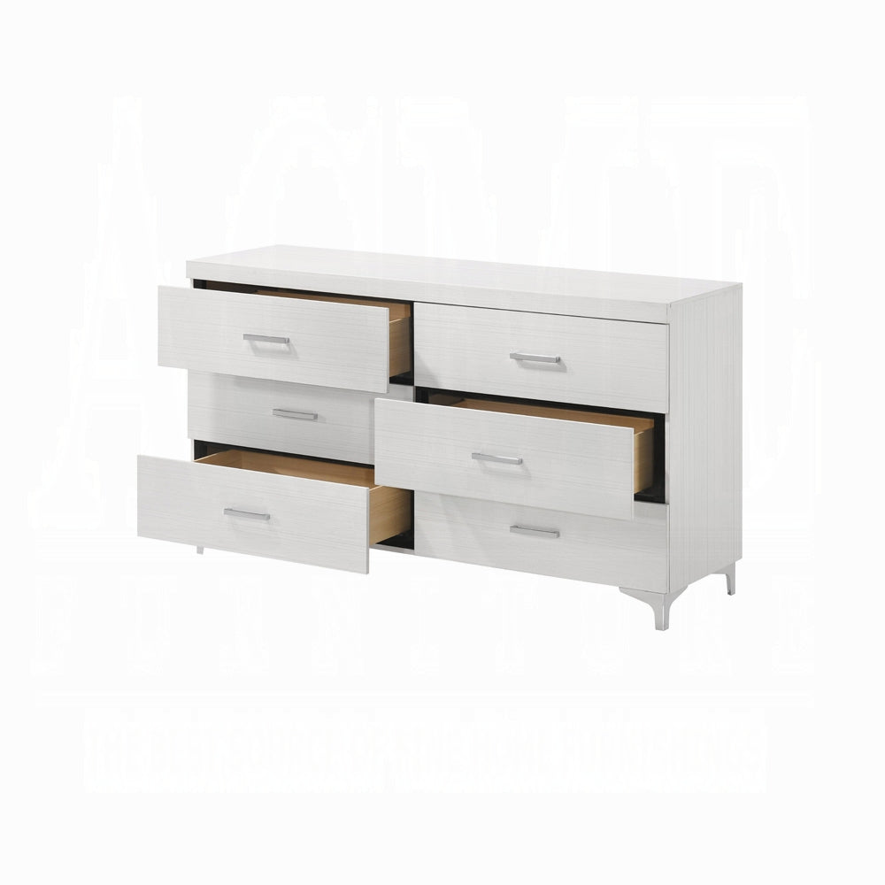 Casilda Dresser