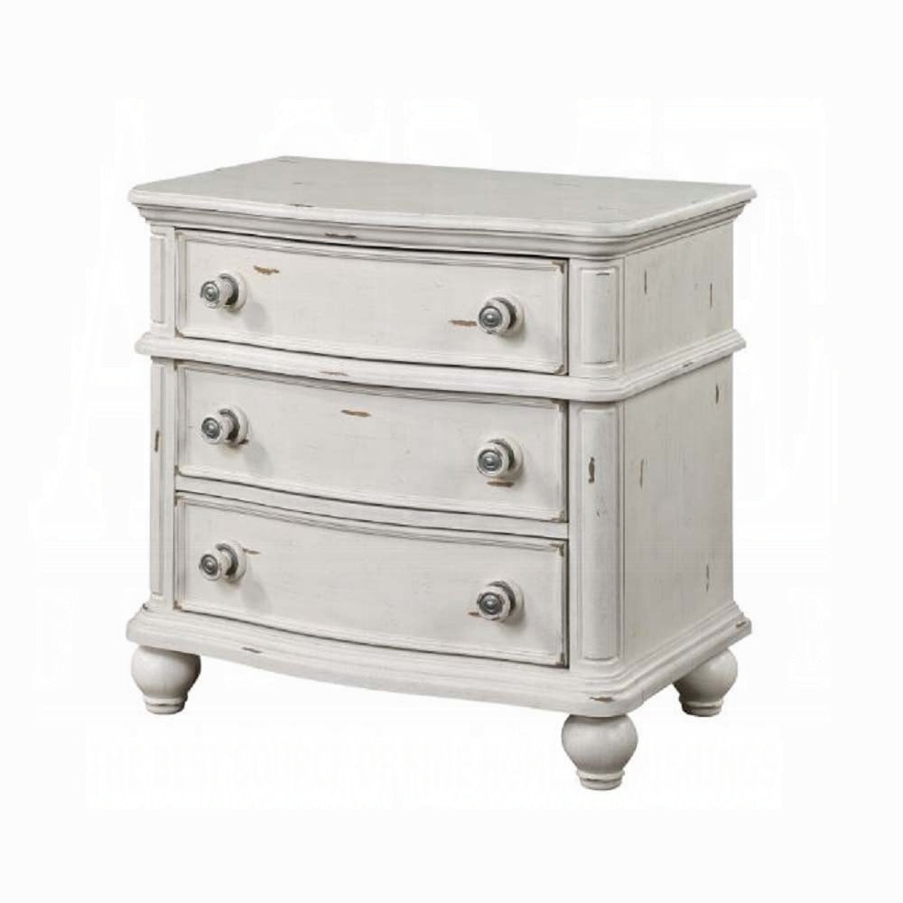 Jaqueline Nightstand