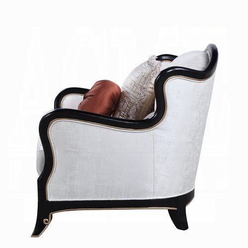 Nurmive Chair W/2 Pillows