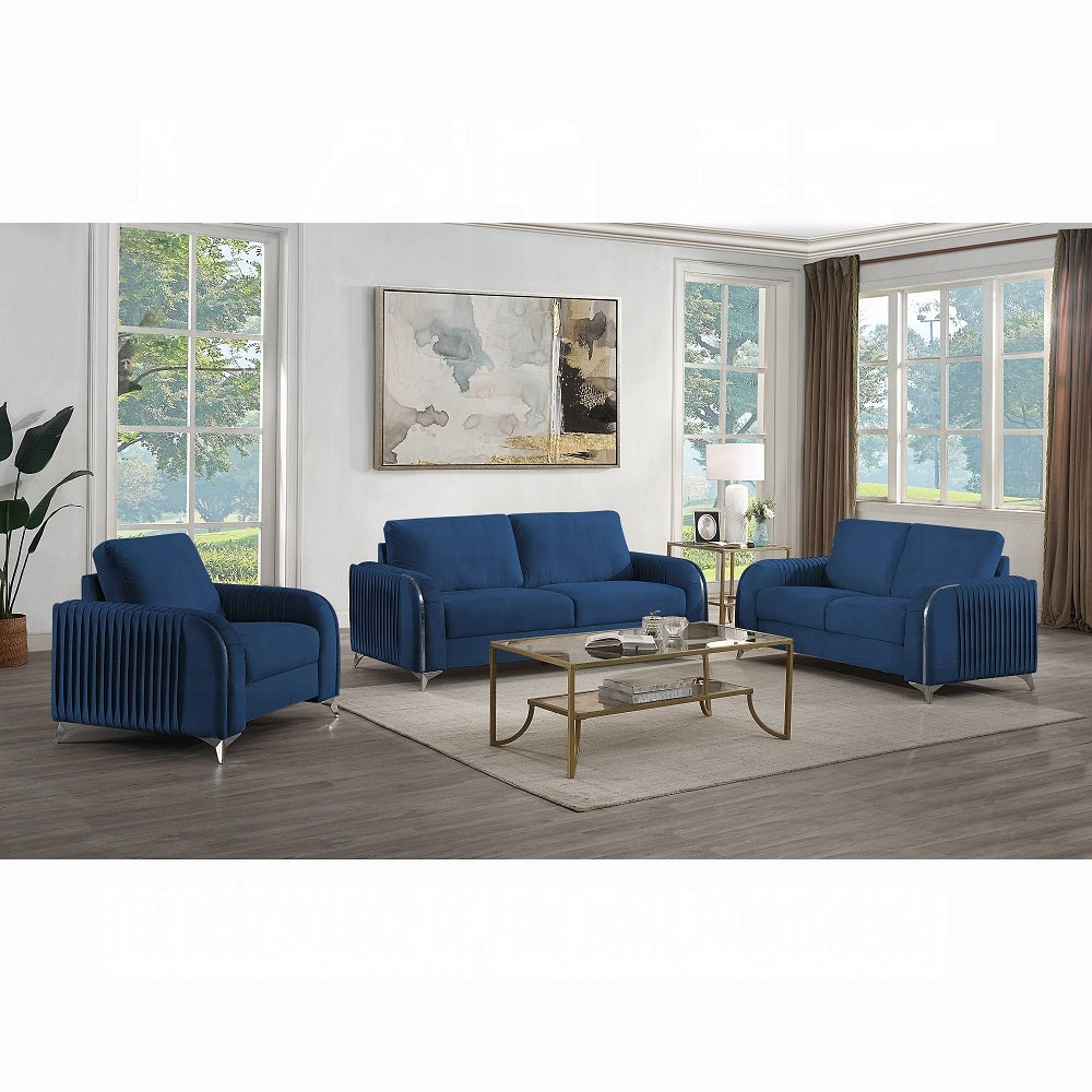 Wenona Loveseat